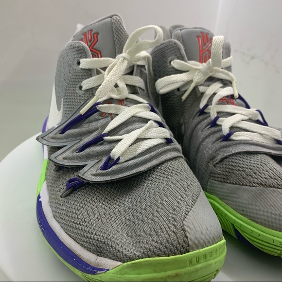 Nike Kyrie 5 Wolf Grey Lime Blast size 3.5 youth - Picture 5 of 13